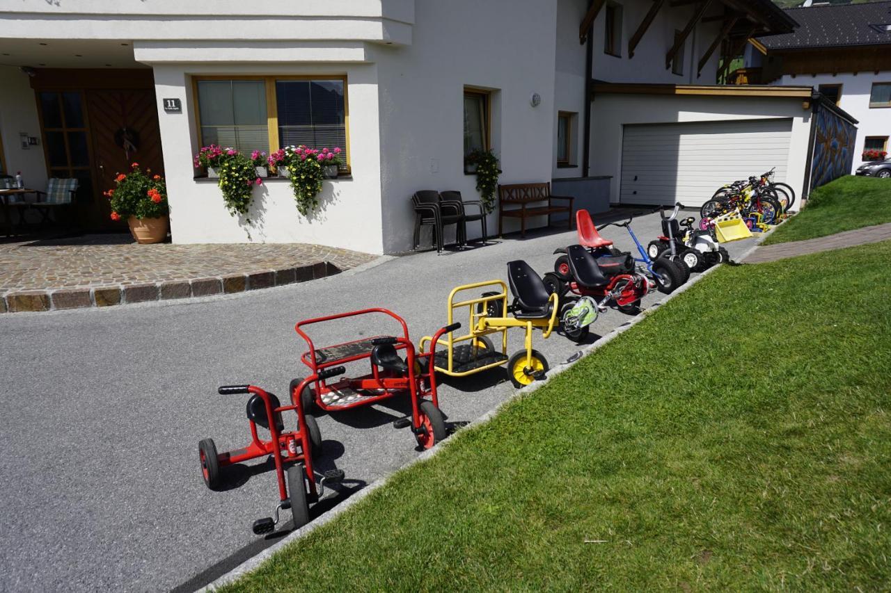 Apart-Hotel Alpinsonnenresidenz Fiss Εξωτερικό φωτογραφία