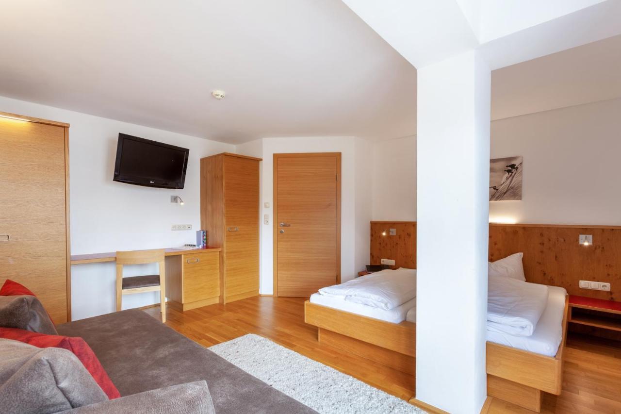 Apart-Hotel Alpinsonnenresidenz Fiss Εξωτερικό φωτογραφία